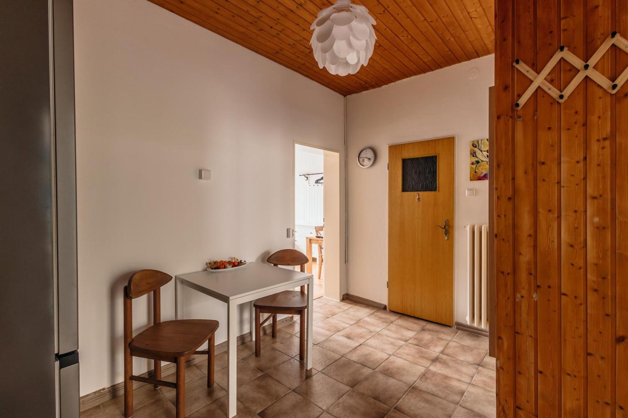 Centrally Located 2-Room Apartment Hanóver Habitación foto